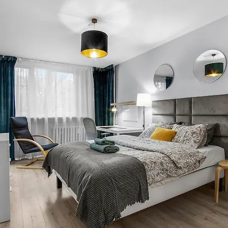 3 Bedrooms Close To Downtown Appartement